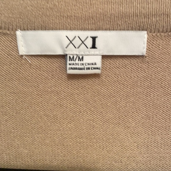 XXI cardigan button sweater , size med - Picture 3 of 7
